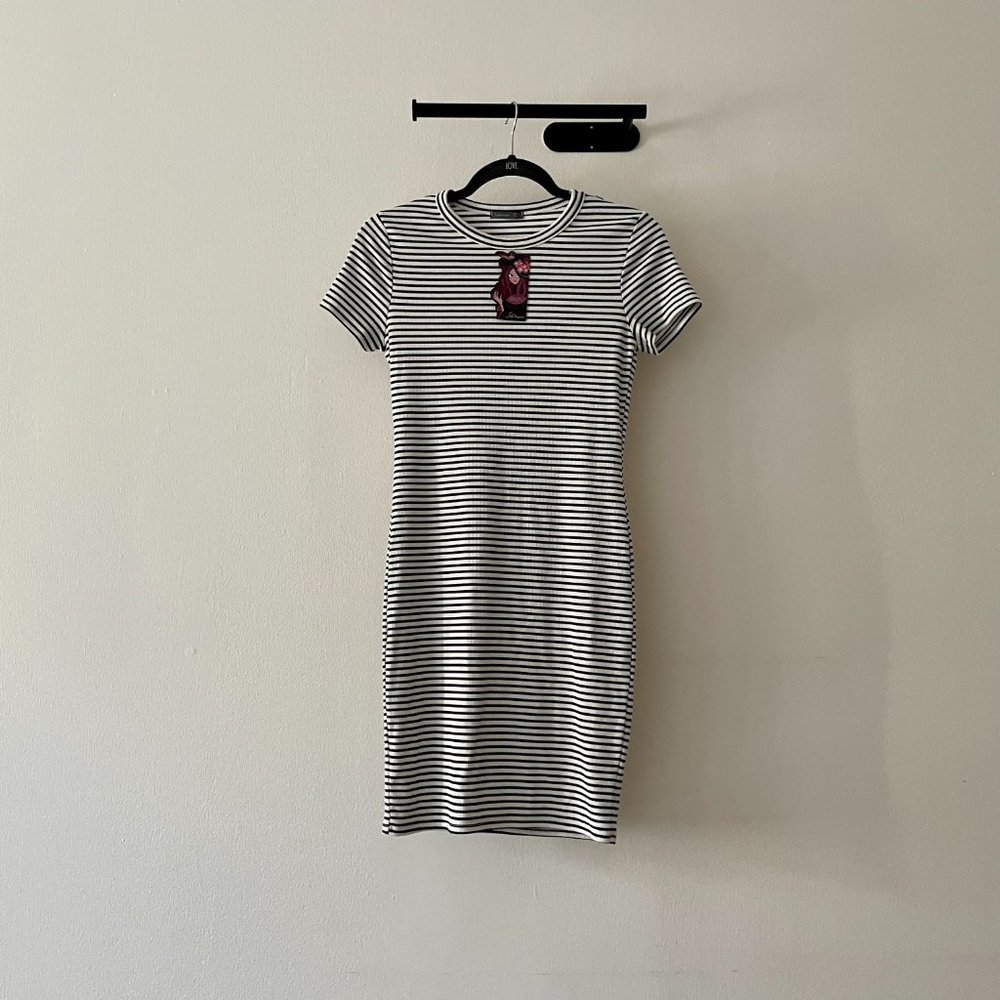 Soprano Casual Dress Sise L